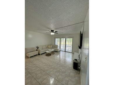 Remarks:Amazing must see!!Totally renovated !! Updated Kitchen - photo 3