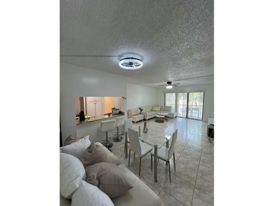 Remarks:Amazing must see!!Totally renovated !! Updated Kitchen - photo 4