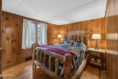 LAKEFRONT CHALET WITH A PRIVATE DOCK LOCATED IN A STR FRIENDLY - photo 25