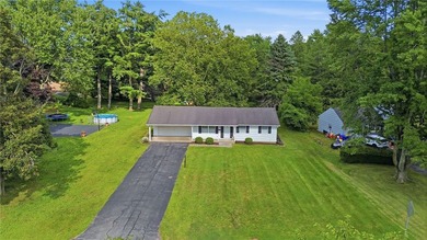 Charming three-bedroom ranch in Chili in the Gates Chili School - photo 27