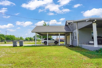 Welcome to this spacious 3-bedroom, 3-bath property offering - photo 34