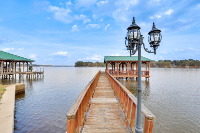 PANORAMIC LAKE VIEWS LOCATED IN COOTS COVE PRICED BELOW APPRAISAL - photo 6