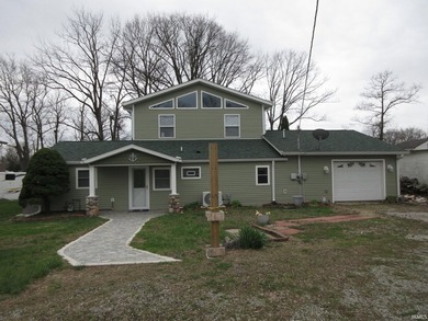 Take another look! Updated photos showcase this home and views - photo 4