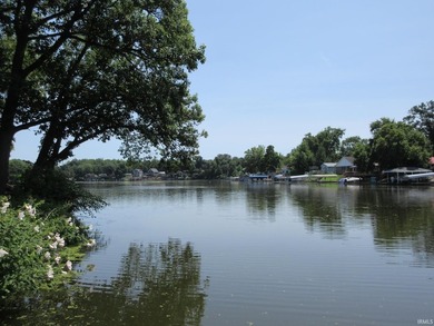 Take another look! Updated photos showcase this home and views - photo 5