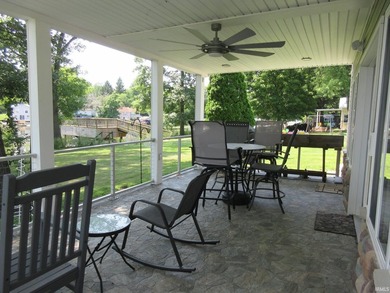 Take another look! Updated photos showcase this home and views - photo 6