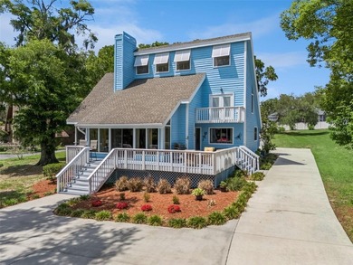 Experience the ultimate in lakefront living on the shores of - photo 1