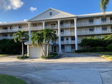 CHARMING 2ND FLOOR 2BEDROOM/2BATH CONDO OVERLOOKING GOLFCOURSE - photo 1