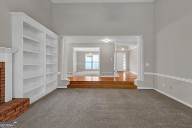 Welcome home to this beautifully maintained 3-sided brick ranch - photo 9