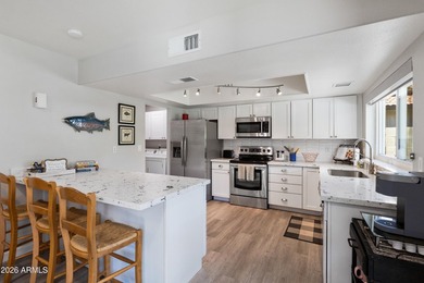 BACK ON MARKET! This immaculate 3 bedroom/2 bath home in - photo 12