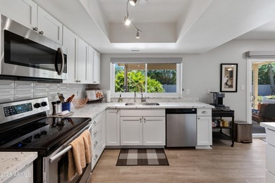 BACK ON MARKET! This immaculate 3 bedroom/2 bath home in - photo 13
