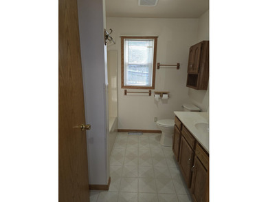 Enjoy Nature, Solitude, and Tranquility in this 3-bedroom - photo 18