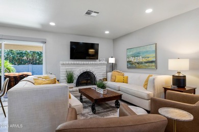 BACK ON MARKET! This immaculate 3 bedroom/2 bath home in - photo 21