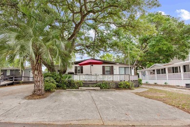 NEW LISTING ALERT. Very spacious 3 bedroom and 2 bath property - photo 1