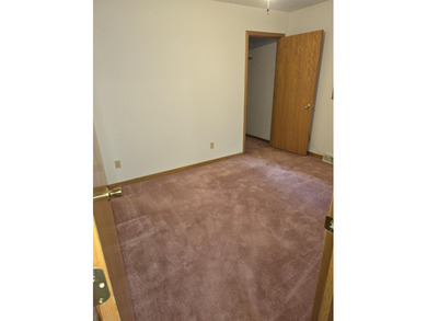 Enjoy Nature, Solitude, and Tranquility in this 3-bedroom - photo 21