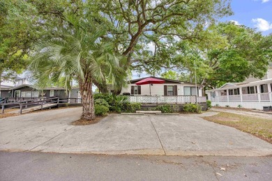 NEW LISTING ALERT. Very spacious 3 bedroom and 2 bath property - photo 3