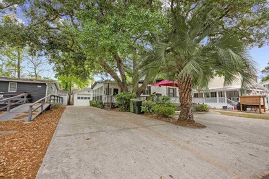 NEW LISTING ALERT. Very spacious 3 bedroom and 2 bath property - photo 4