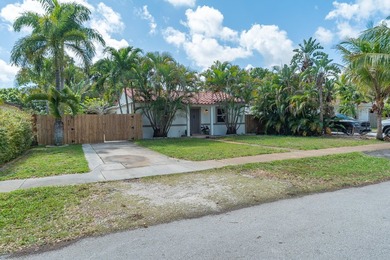 Spacious 3 bedroom 2 bath home in desirable Croissant Park - photo 24