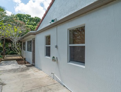 Spacious 3 bedroom 2 bath home in desirable Croissant Park - photo 26