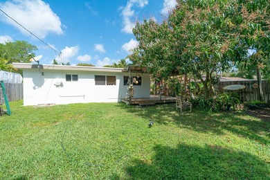 Spacious 3 bedroom 2 bath home in desirable Croissant Park - photo 36