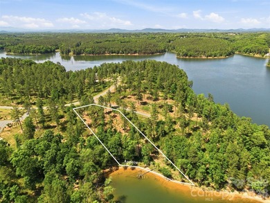 Waterfront homesite located in the gated Lakeside Reserve - photo 4