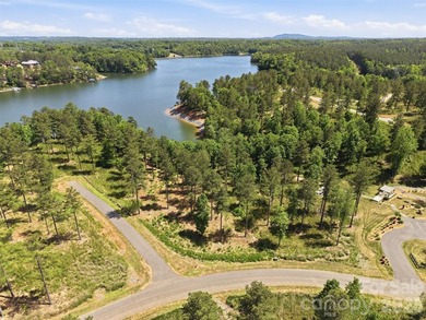 Waterfront homesite located in the gated Lakeside Reserve - photo 5
