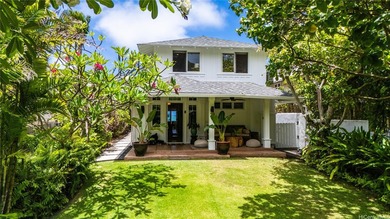 Set on the oceanfront along the coveted Mokulua Drive in Lanikai - photo 5