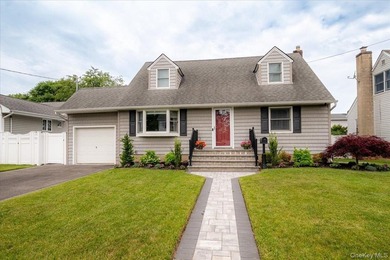 Welcome Home to this ABSOLUTELY SPECTACULAR home nestled in the - photo 1