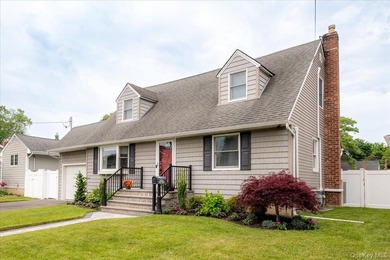 Welcome Home to this ABSOLUTELY SPECTACULAR home nestled in the - photo 3