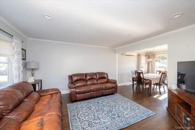 Welcome Home to this ABSOLUTELY SPECTACULAR home nestled in the - photo 5