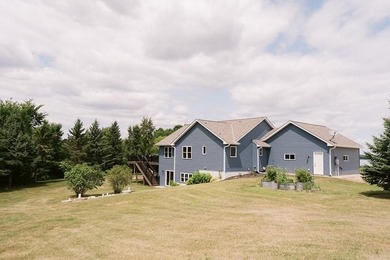 Rare opportunity to own a one-of-a-kind property with frontage - photo 4