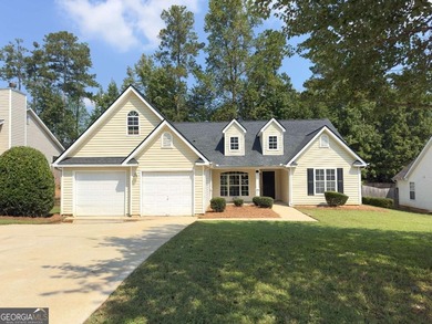 (private lake, pond, creek) Home For Sale in Mcdonough Georgia