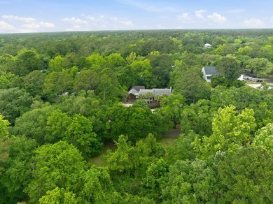Welcome to 135 Scotia Street in the heart of McClellanville, a - photo 10