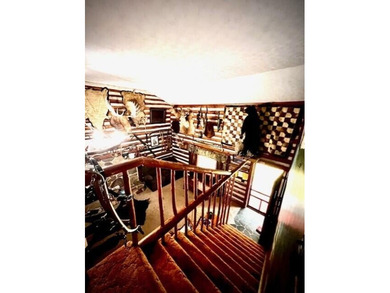Turnkey, furnished, and unforgettable-this two-story log cabin - photo 30
