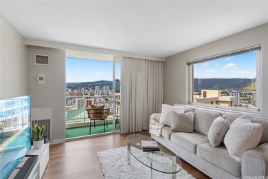 High Floor Corner end unit! This unique 1 bedroom and one - photo 3