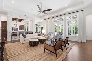 Perfectly positioned on over half an acre in the prestigious - photo 4