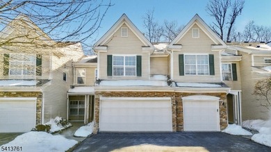 Pompton Lake Townhome/Townhouse For Sale in Pompton Lakes Boro New Jersey