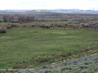 This 520 acre property offers everything Wyoming has to offer - photo 18