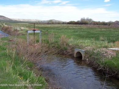 This 520 acre property offers everything Wyoming has to offer - photo 19