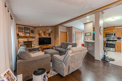 This spacious 3 bed, 3 full bath home in the gated Perry Park - photo 6