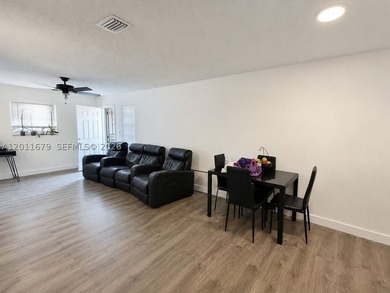 Investor Opportunity ! Spacious Duplex in the heart of Miami's - photo 5