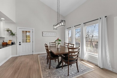 Beautifully Updated Home in a Highly Sought-After Neighborhood - photo 7