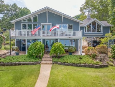 Wilson Lake Home For Sale in Muscle Shoals Alabama