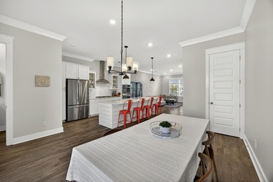 Luxury meets convenience in the sought-after marsh front - photo 11