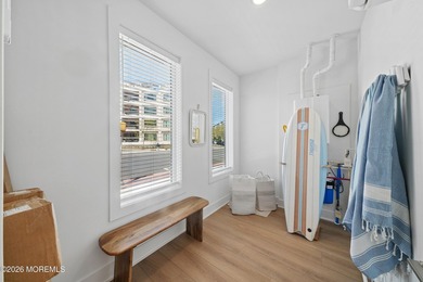 Experience coastal luxury in this stunning 3-bedroom residence - photo 14
