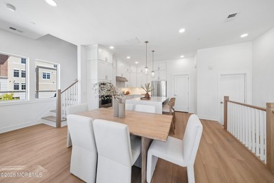 Experience coastal luxury in this stunning 3-bedroom residence - photo 15
