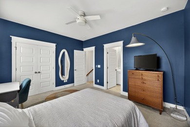 Luxury meets convenience in the sought-after marsh front - photo 16