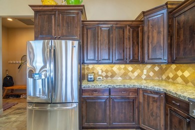 Exceptional luxury estate located in the prestigious gated - photo 17