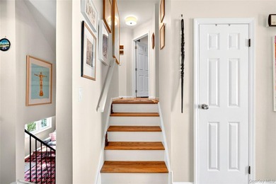 Nestled on a quiet cul-de-sac in Mamaroneck's sought-after - photo 19