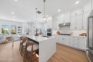 Experience coastal luxury in this stunning 3-bedroom residence - photo 19