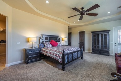 Exceptional luxury estate located in the prestigious gated - photo 21